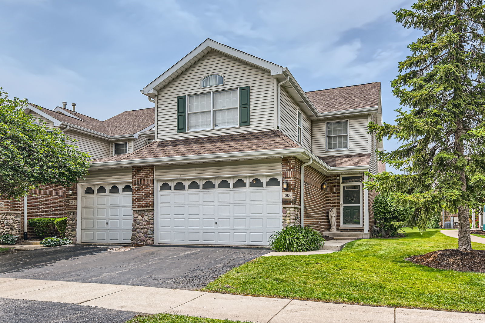 11000 Deblin Lane, Oak Lawn, IL 60453