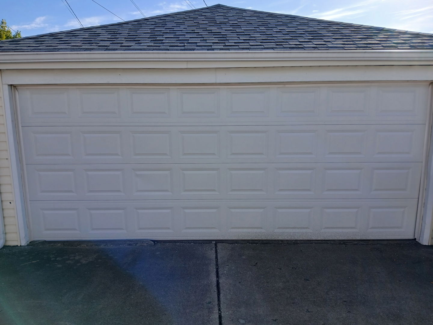 6004 S Moody Avenue, Chicago, IL 60638