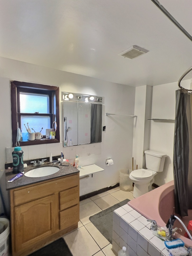 2628 S Union Avenue, Chicago, IL 60616