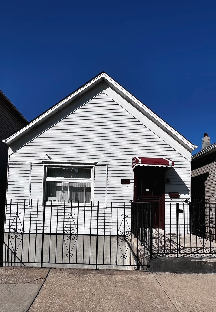 2628 S Union Avenue, Chicago, IL 60616