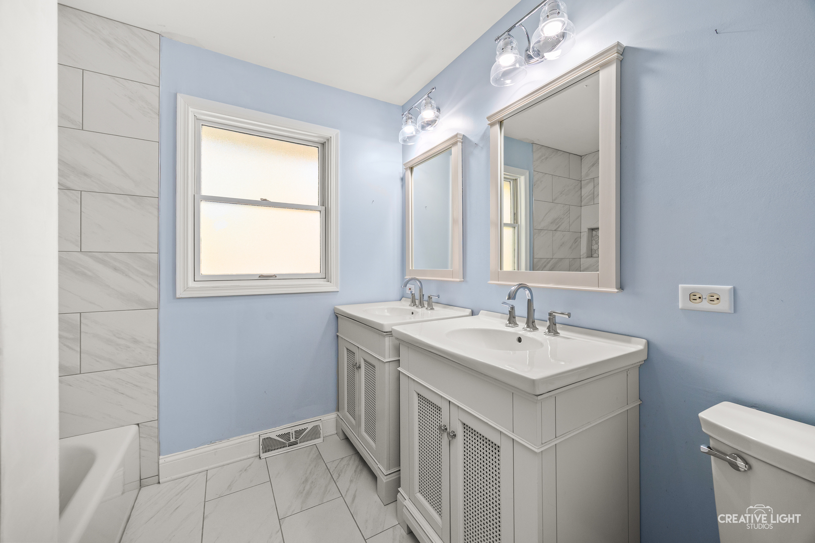 1321 Galena Court, Naperville, IL 60564