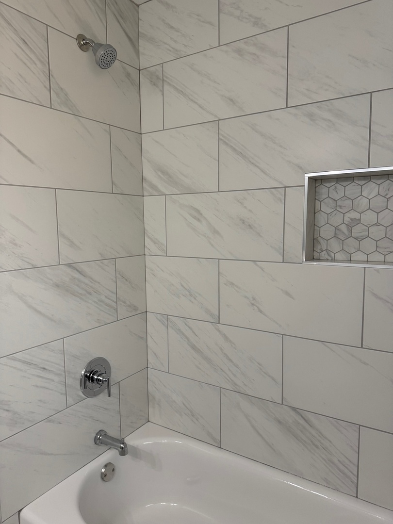 1321 Galena Court, Naperville, IL 60564