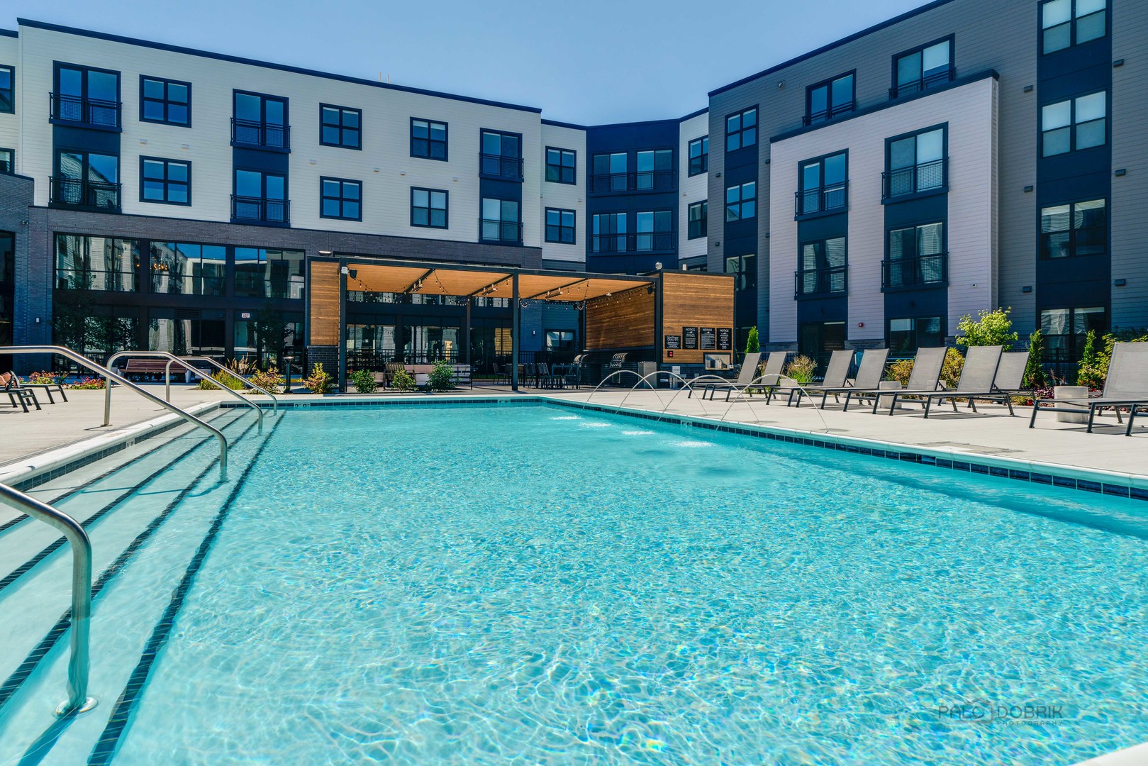 750 Hawthorn Row #4168, Vernon Hills, IL 60061