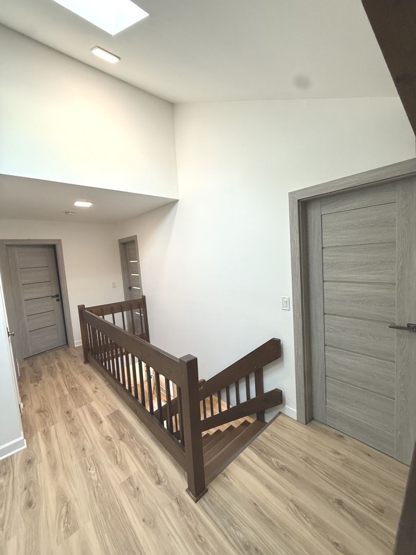 567 Cress Creek Lane, Crystal Lake, IL 60014