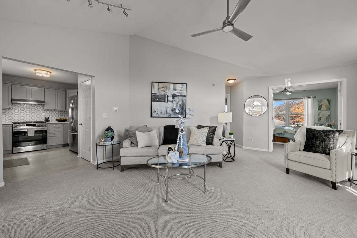 1259 Tennyson Lane, Naperville, IL 60540