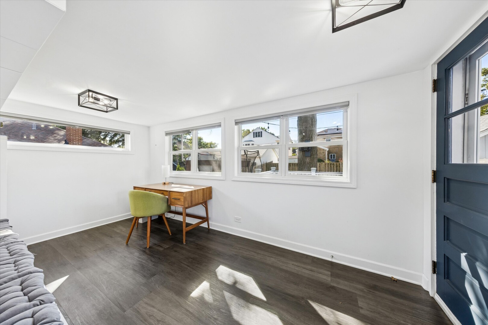 524 S Ashland Avenue, La Grange, IL 60525