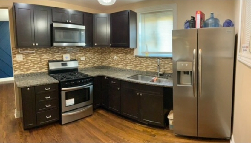 10217 S Prairie Avenue, Chicago, IL 60628