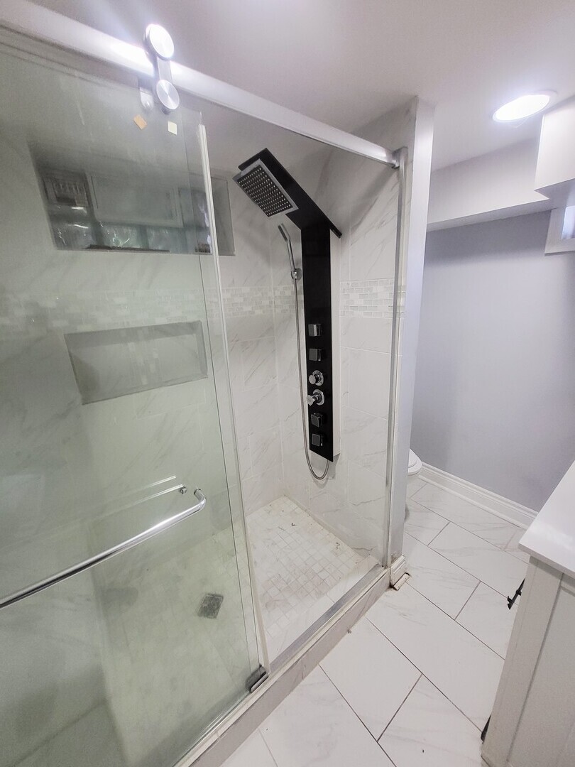 10217 S Prairie Avenue, Chicago, IL 60628