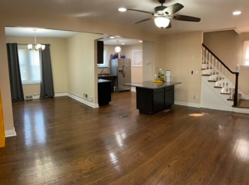10217 S Prairie Avenue, Chicago, IL 60628