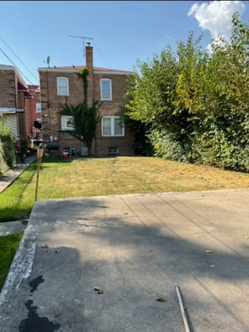 10217 S Prairie Avenue, Chicago, IL 60628