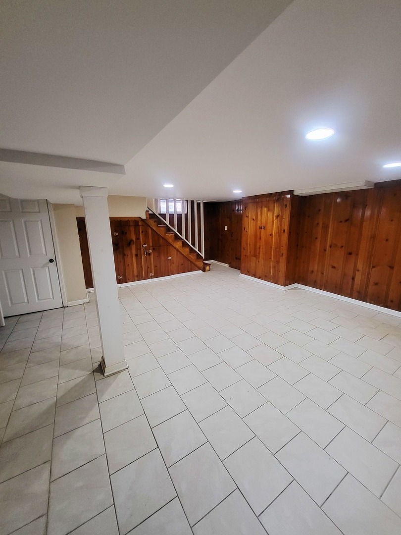 10217 S Prairie Avenue, Chicago, IL 60628
