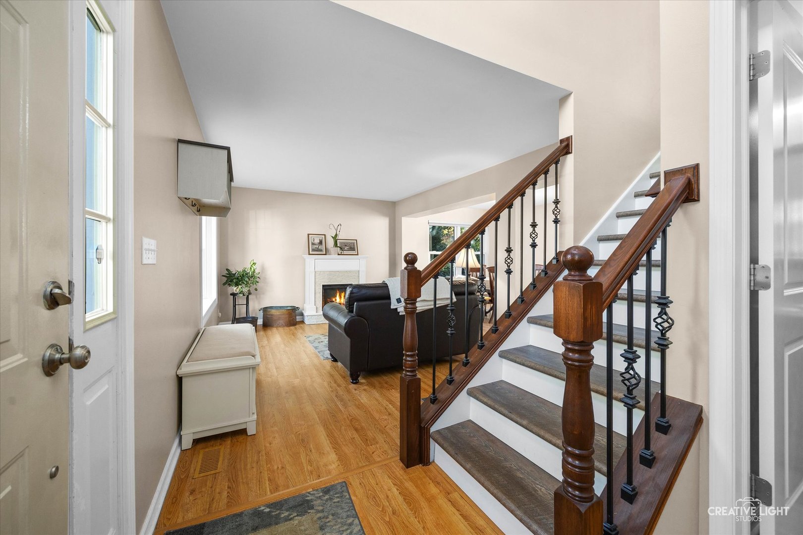 540 Waterford Drive, Oswego, IL 60543