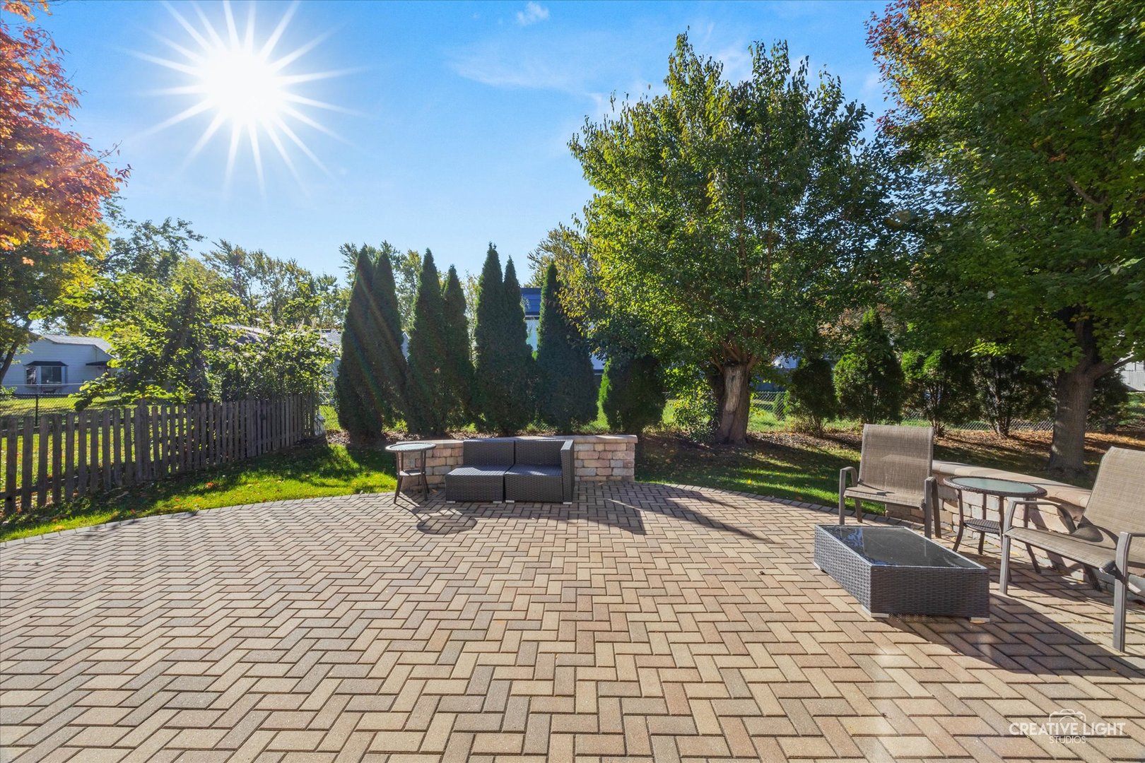 540 Waterford Drive, Oswego, IL 60543