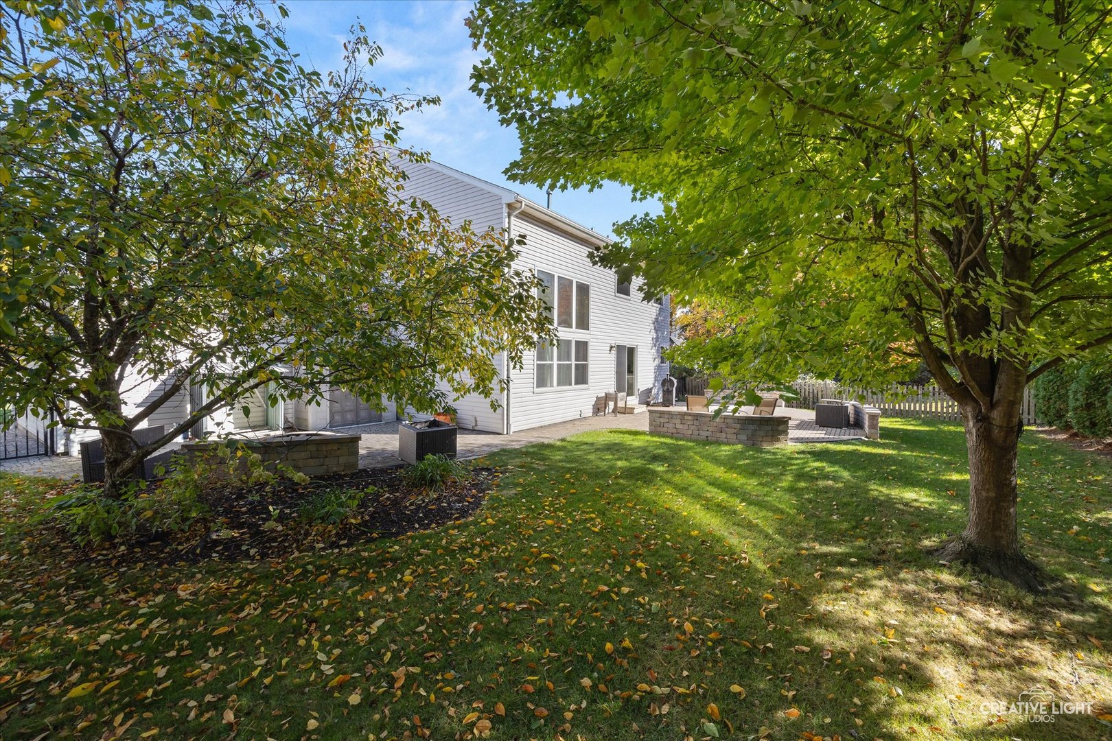 540 Waterford Drive, Oswego, IL 60543