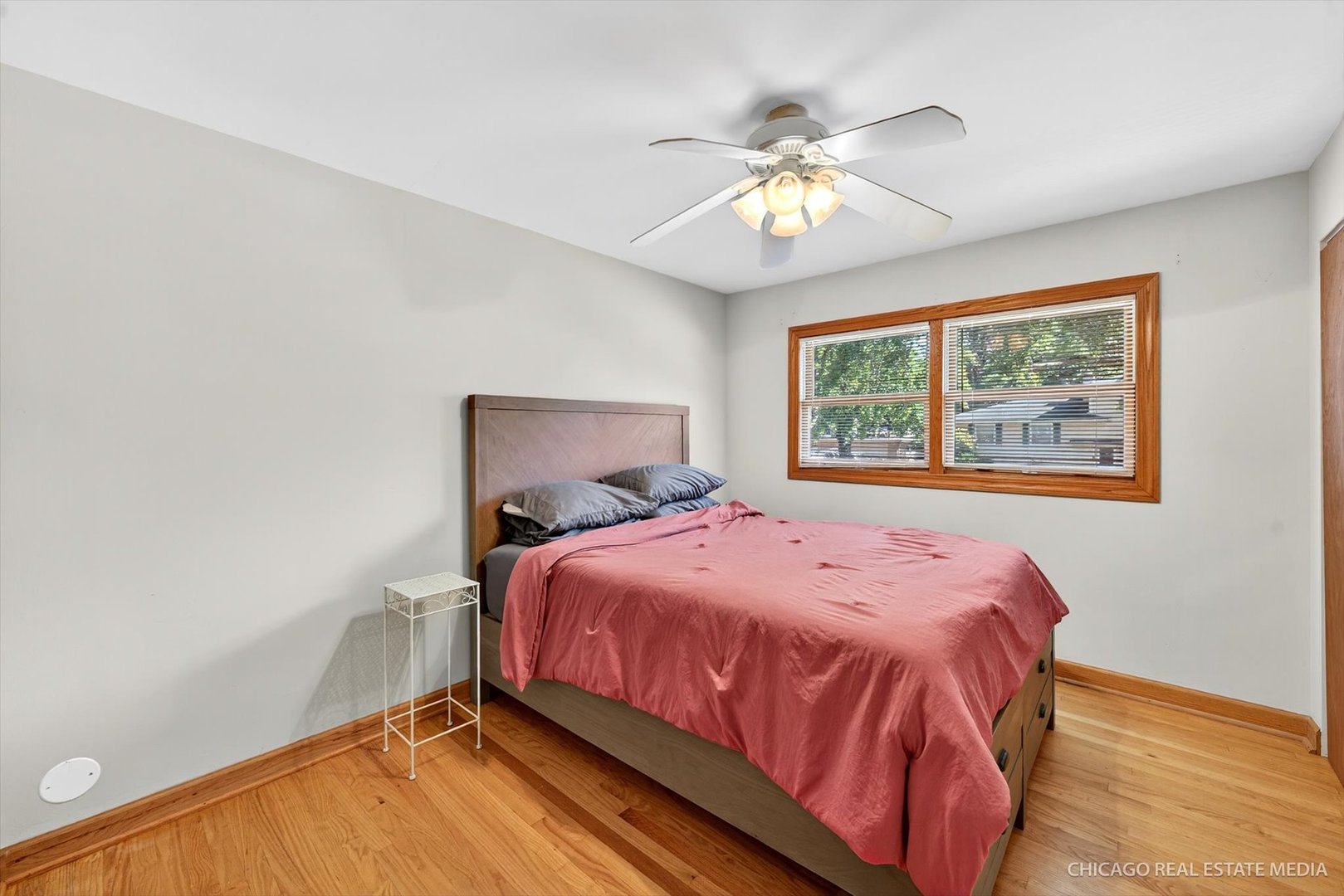 225 Elmwood Drive, Naperville, IL 60540