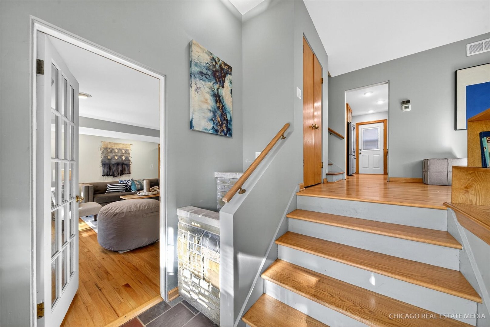 225 Elmwood Drive, Naperville, IL 60540