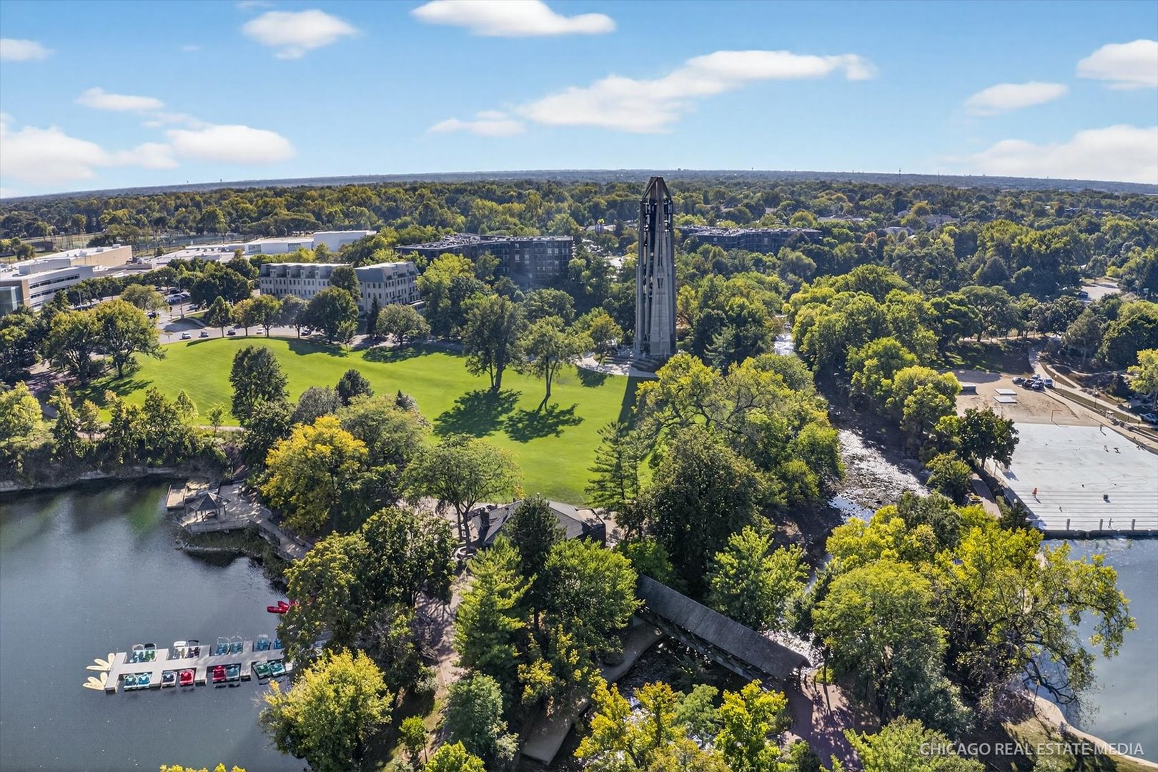 225 Elmwood Drive, Naperville, IL 60540
