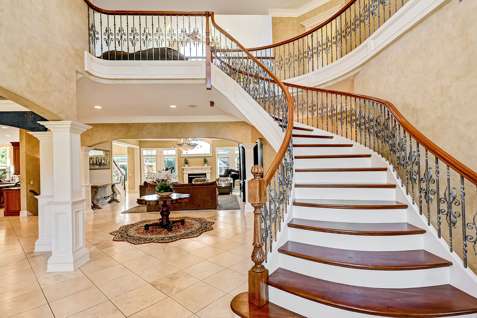 1137 N ITASCA Road, Addison, IL 60101