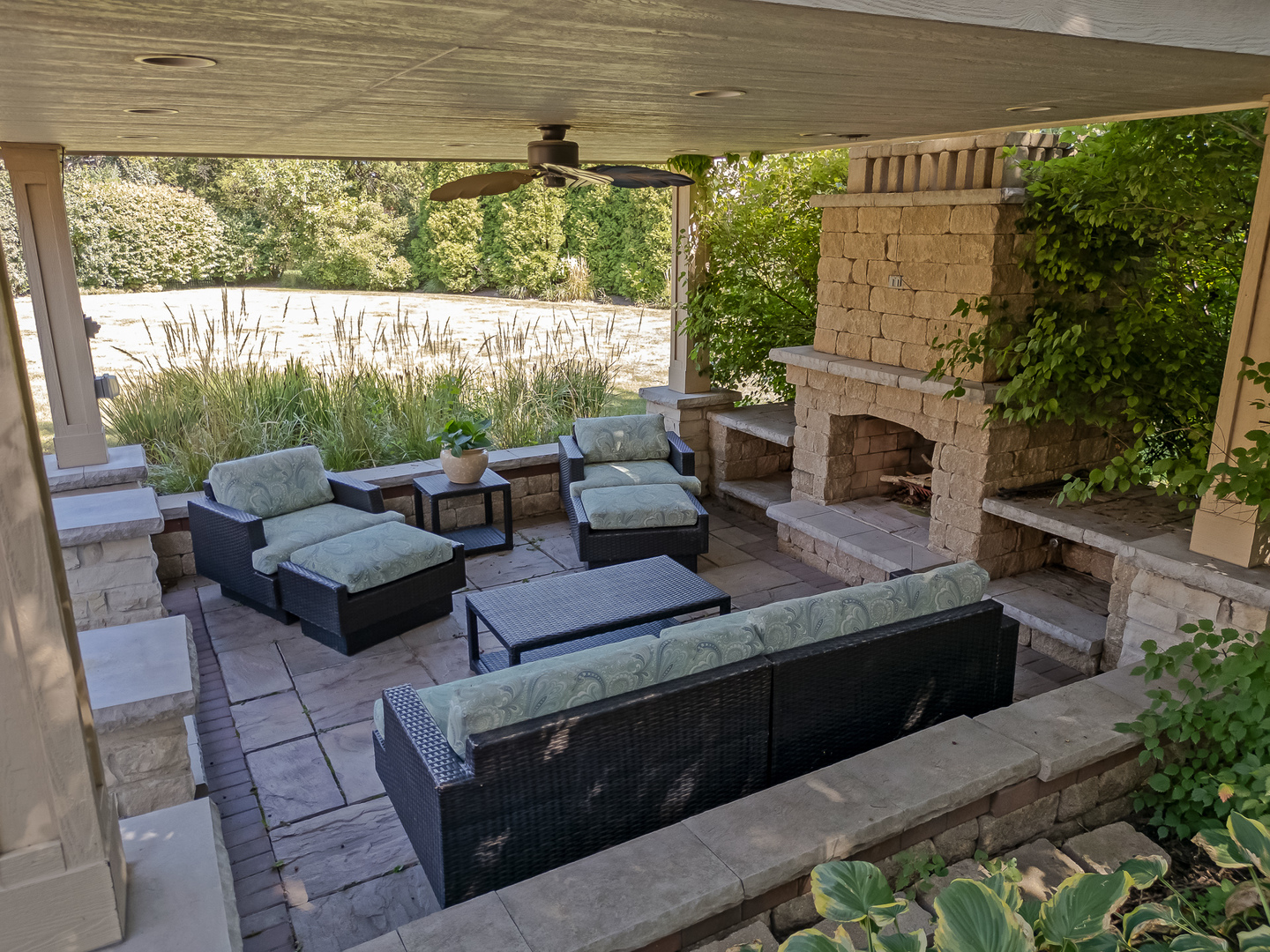 1137 N ITASCA Road, Addison, IL 60101