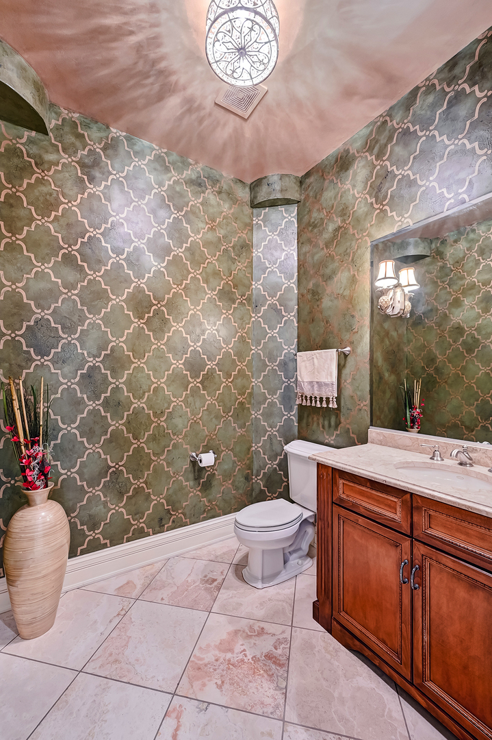 1137 N ITASCA Road, Addison, IL 60101