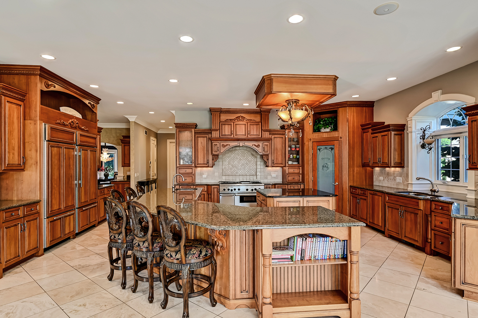 1137 N ITASCA Road, Addison, IL 60101