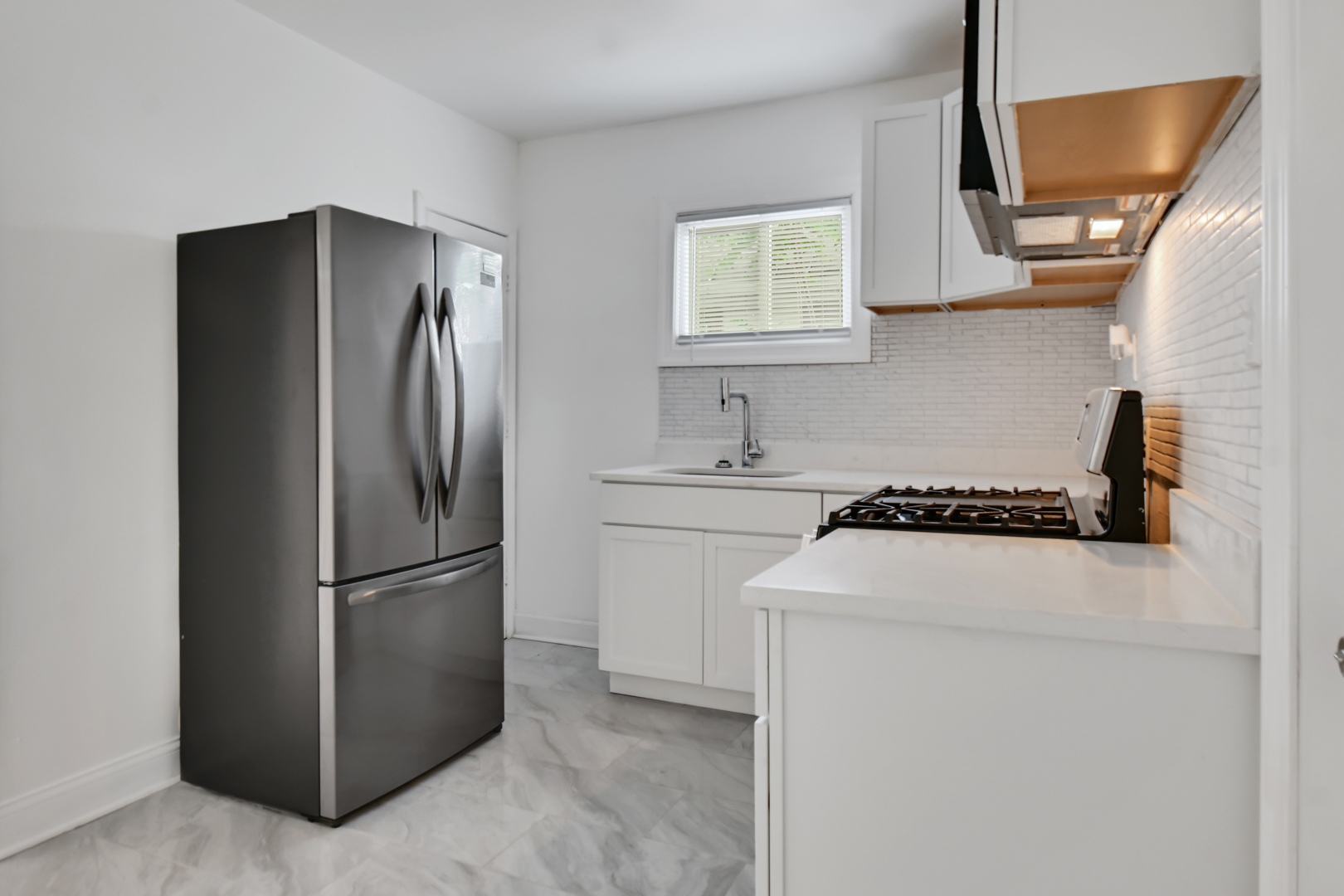 1011 W 103rd Place, Chicago, IL 60643