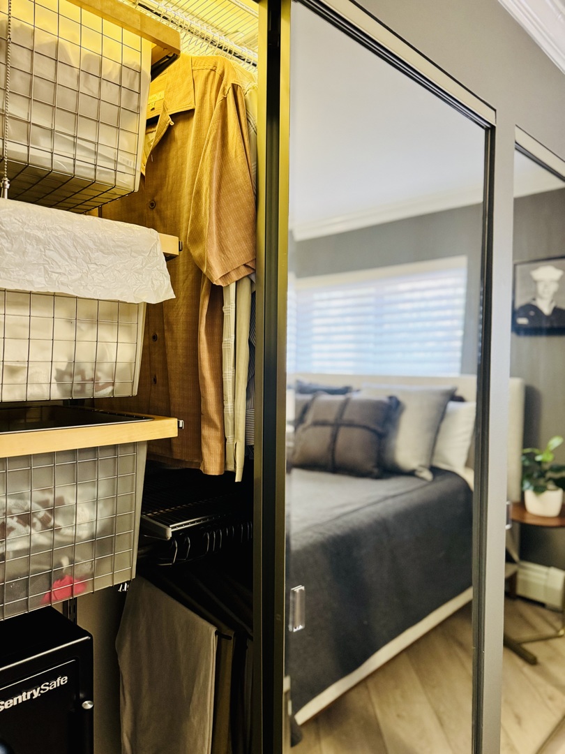 611 W Patterson Avenue #317, Chicago, IL 60613