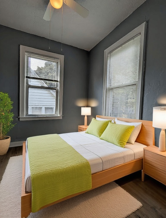 8601 S Kingston Avenue, Chicago, IL 60617