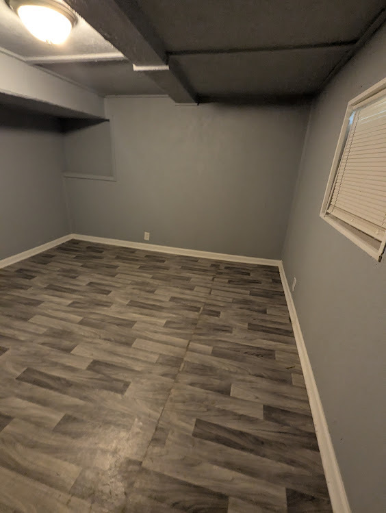 8601 S Kingston Avenue, Chicago, IL 60617