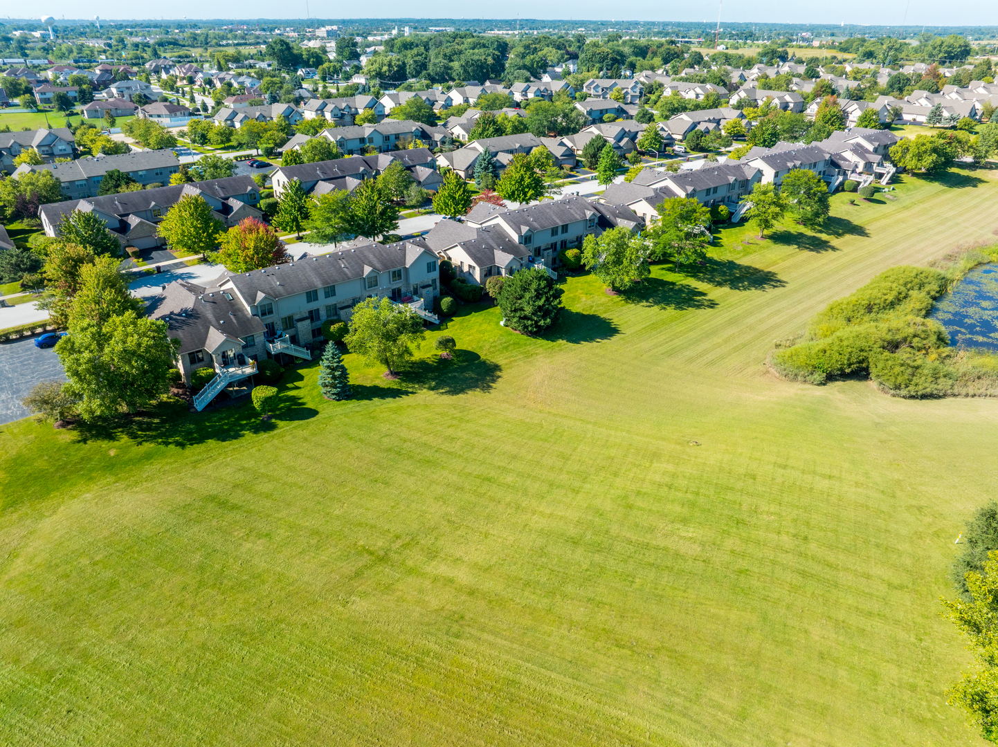 9058 Newcastle Court, Tinley Park, IL 60487