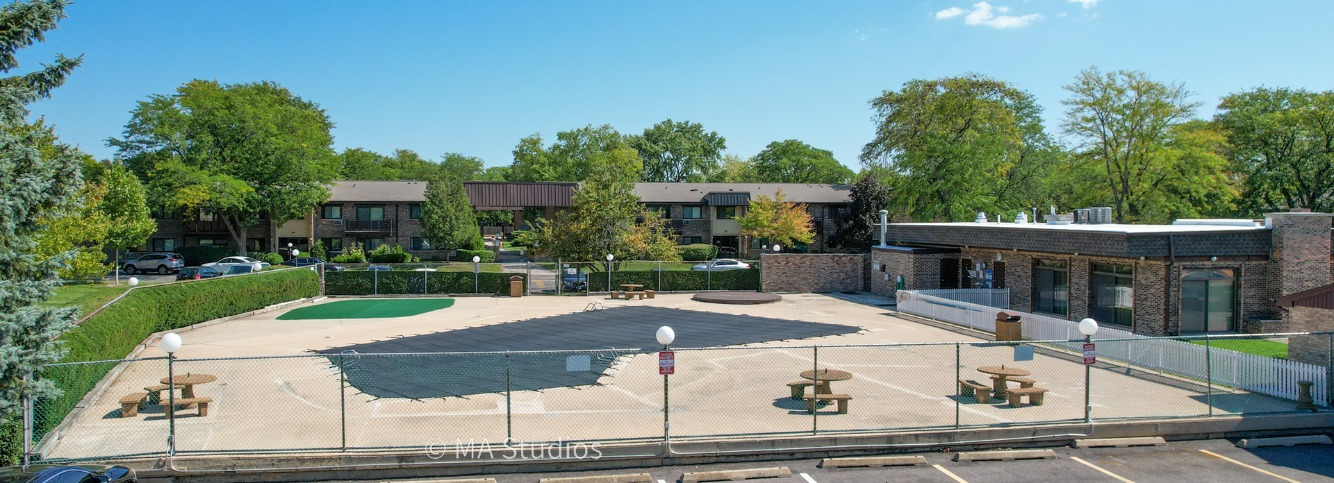2632 N Windsor Drive #104, Arlington Heights, IL 60004