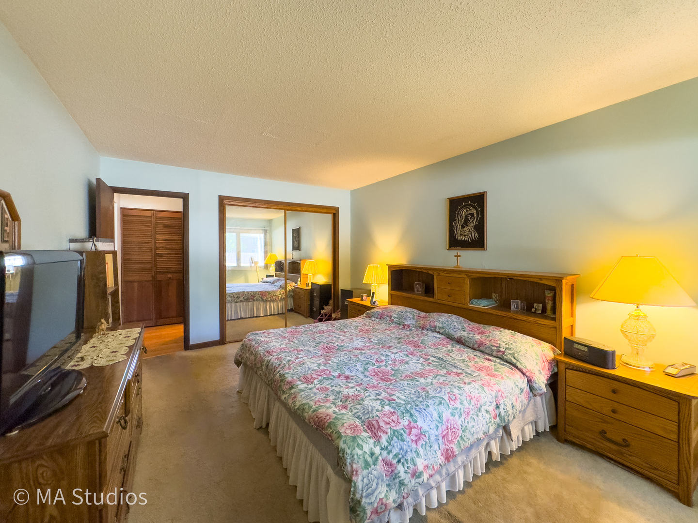 2632 N Windsor Drive #104, Arlington Heights, IL 60004