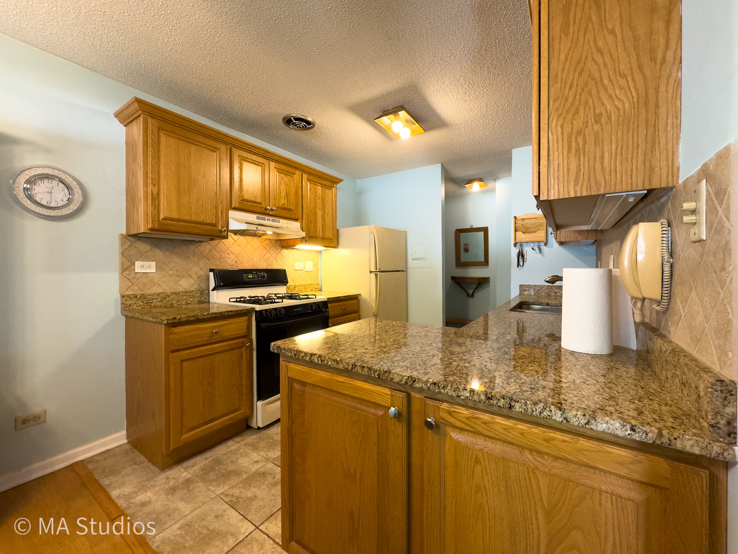 2632 N Windsor Drive #104, Arlington Heights, IL 60004