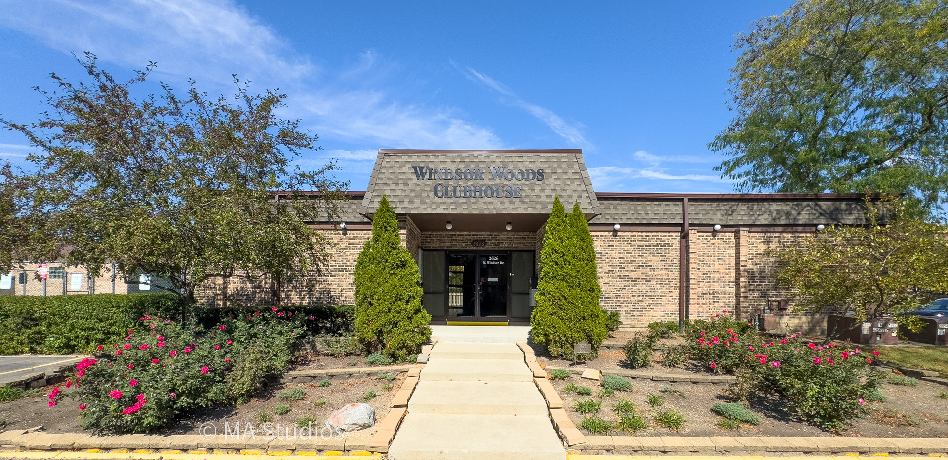 2632 N Windsor Drive #104, Arlington Heights, IL 60004