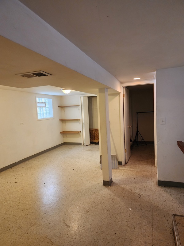 11634 S Vincennes Avenue, Chicago, IL 60643