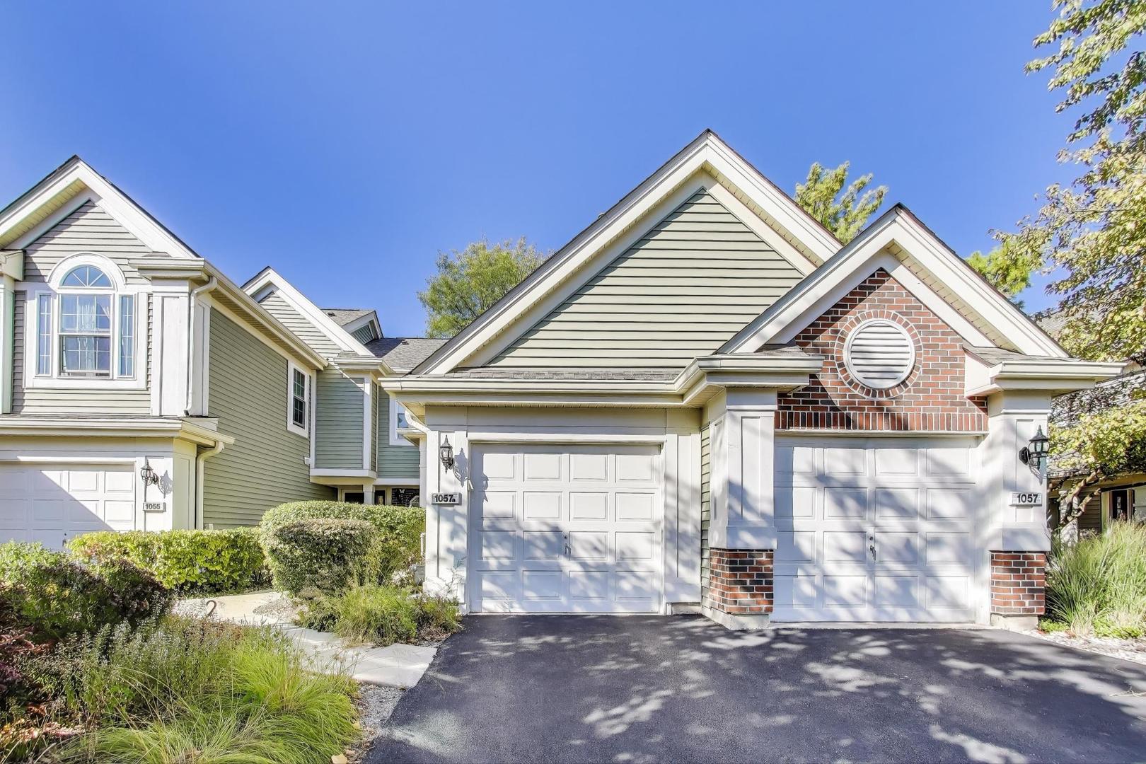 1057 Talbots Lane #A, Elk Grove Village, IL 60007