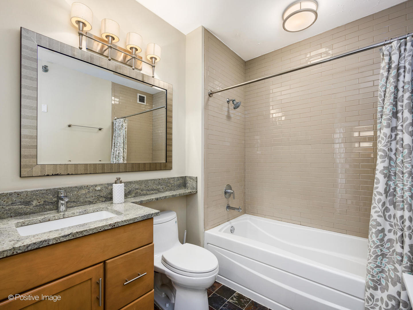 33 W Ontario Street #57G, Chicago, IL 60654
