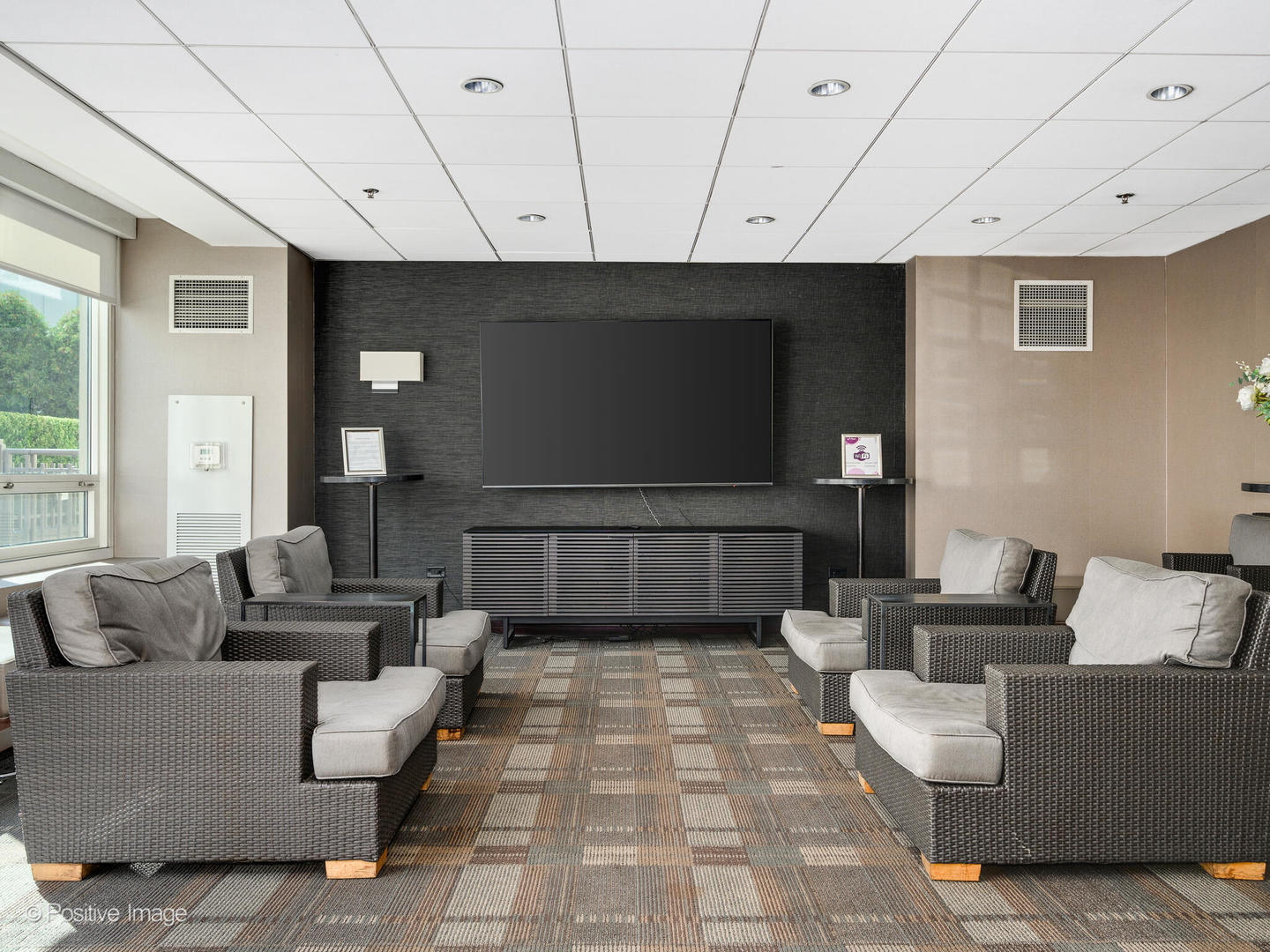 33 W Ontario Street #57G, Chicago, IL 60654