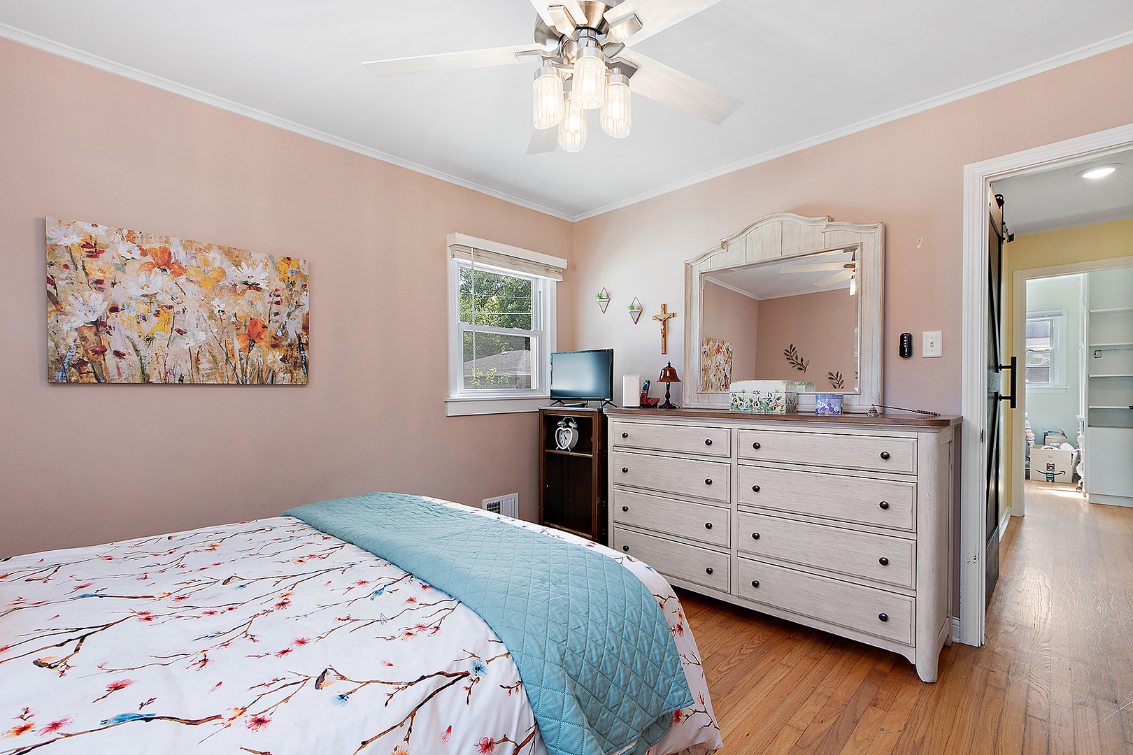 10825 Oxford Avenue, Chicago Ridge, IL 60415