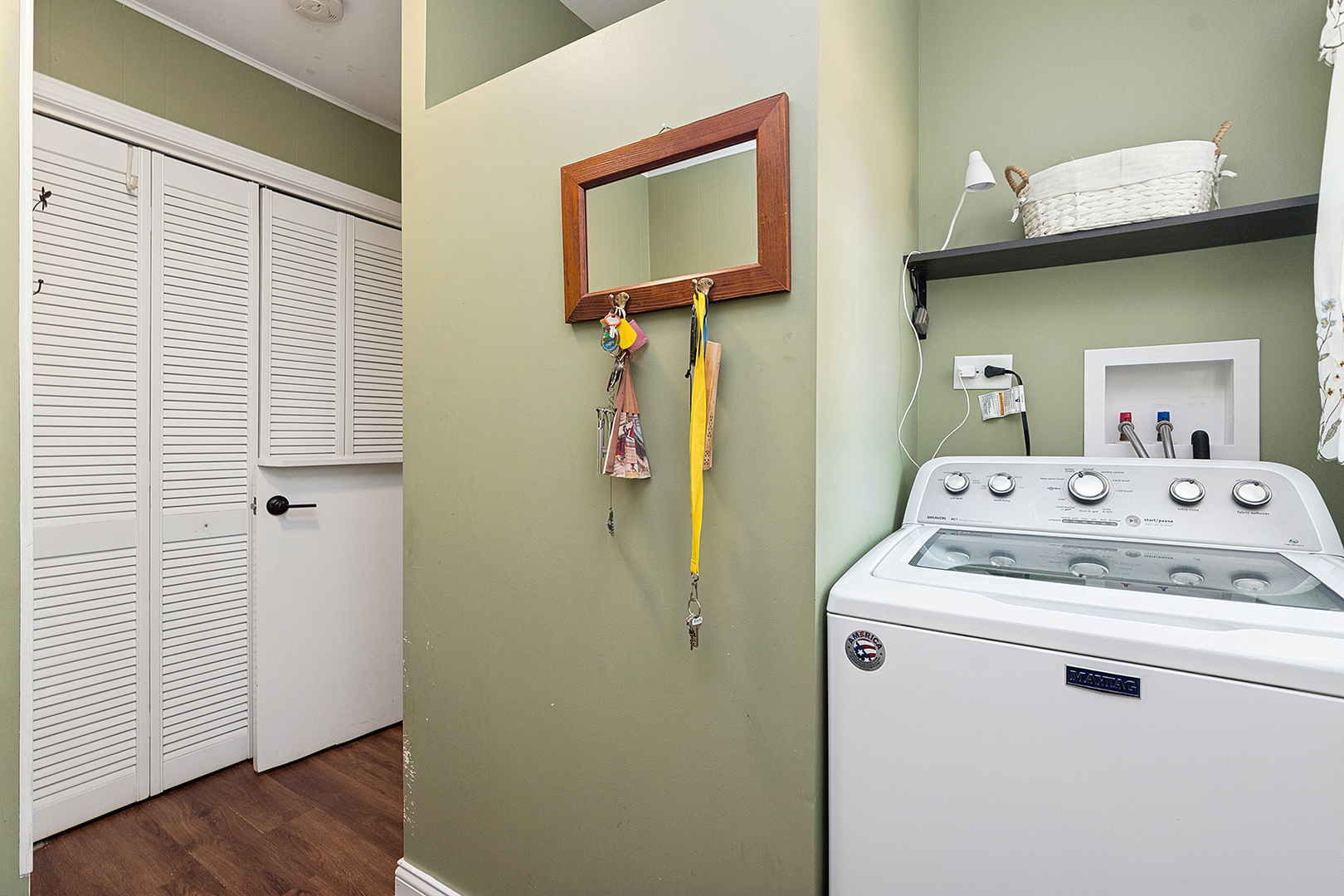 10825 Oxford Avenue, Chicago Ridge, IL 60415