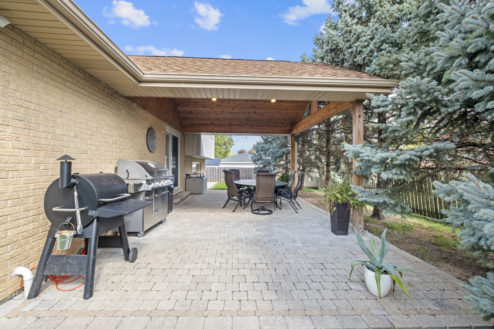 16439 CHERRY HILL Avenue, Tinley Park, IL 60487