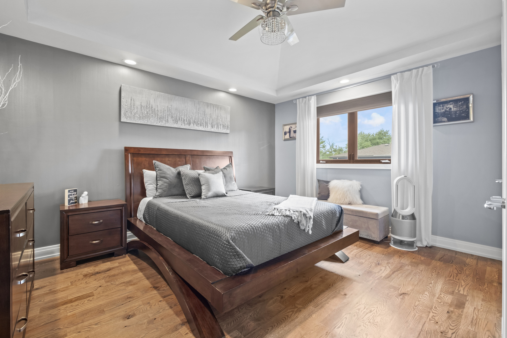 16439 CHERRY HILL Avenue, Tinley Park, IL 60487