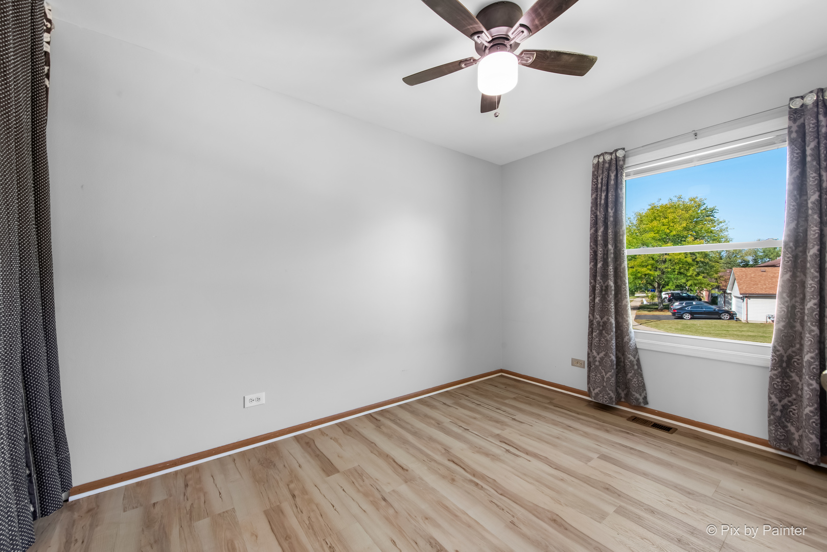 1200 Andover Circle, Aurora, IL 60504