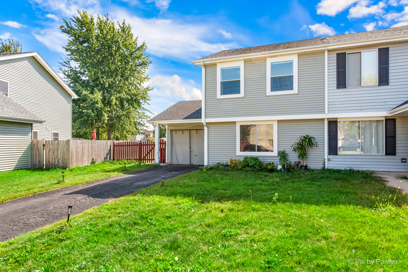 1200 Andover Circle, Aurora, IL 60504