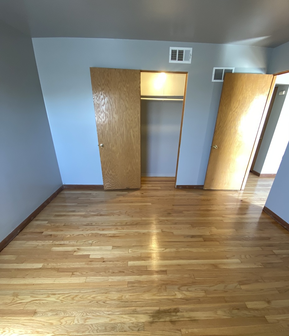 18231 Morgan Street #2N, Homewood, IL 60430