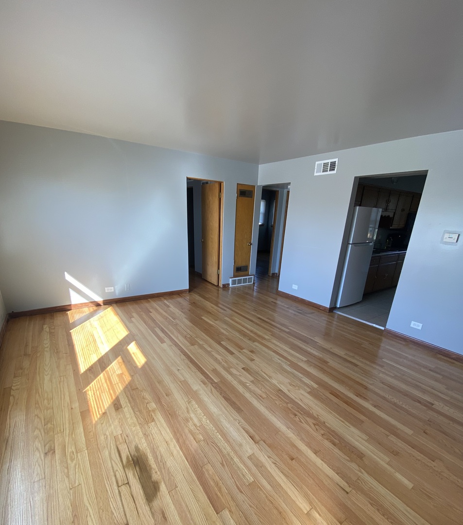 18231 Morgan Street #2N, Homewood, IL 60430