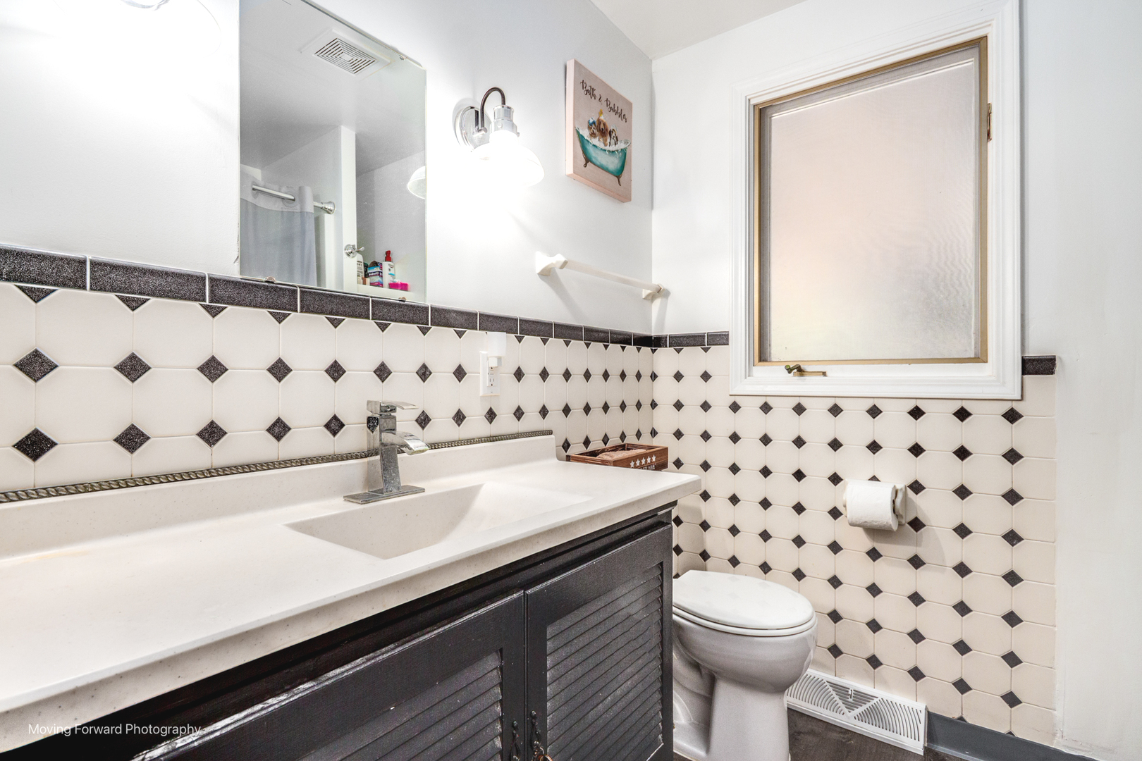 519 OAK Drive, East Dundee, IL 60118