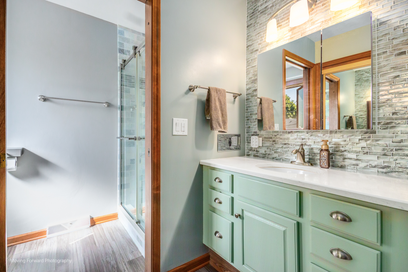 519 OAK Drive, East Dundee, IL 60118