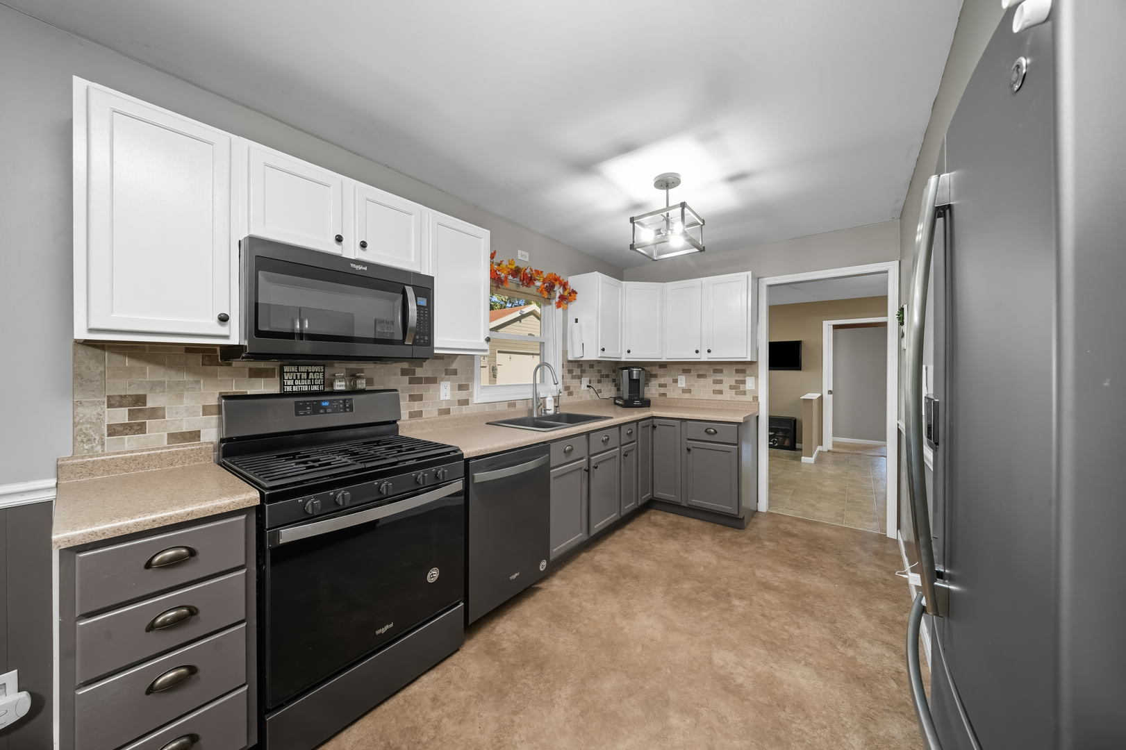 120 Cook Court, Somonauk, IL 60552