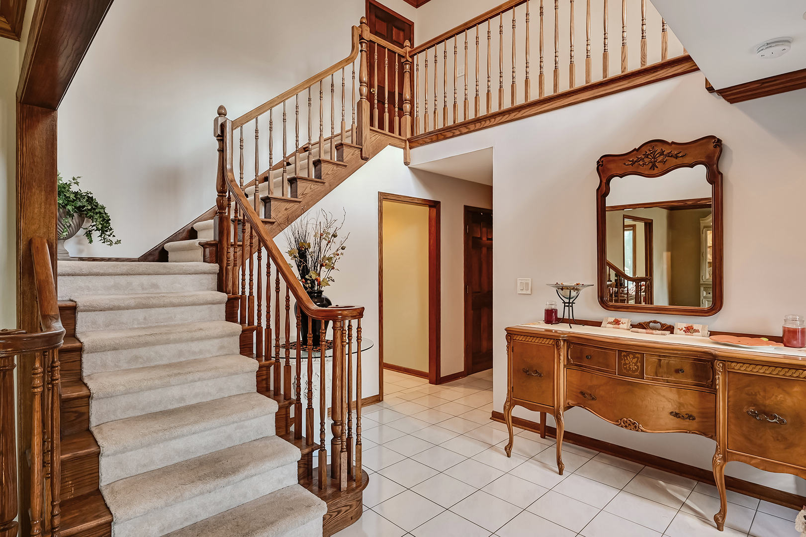 8826 Carlisle Court, Darien, IL 60561